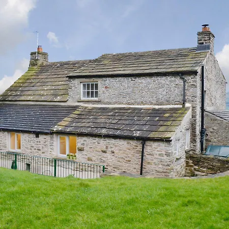 Holiday home Crayke House